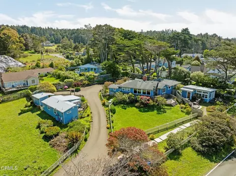 11251 Lansing St, Mendocino, CA 95460