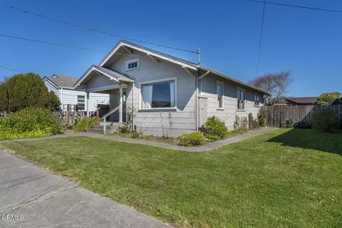 112 Morrow St, Fort Bragg, CA 95437
