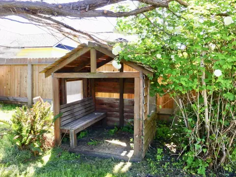 Exterior - 730 E Chestnut St, Fort Bragg, CA 95437 photo 8 of 8