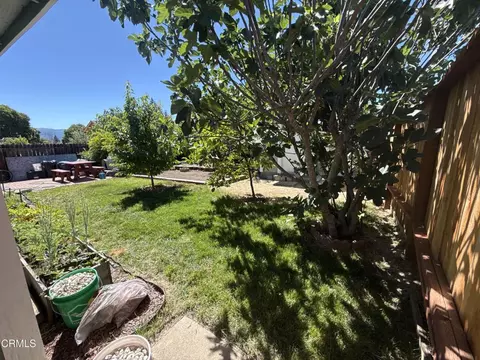 Exterior - 255 Burlington Dr, Ukiah, CA 95482 photo 2 of 13