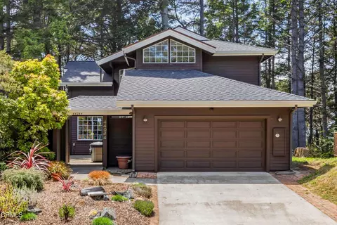 44044 Ocean Vista Ct, Mendocino, CA 95460