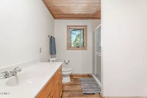 Bath - 3400 Chardonnay Ln, Philo, CA 95466 photo 4 of 4