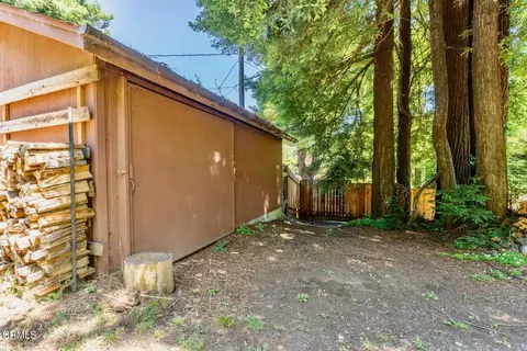 Exterior - 18961 Symes Ln, Fort Bragg, CA 95437 photo 13 of 14