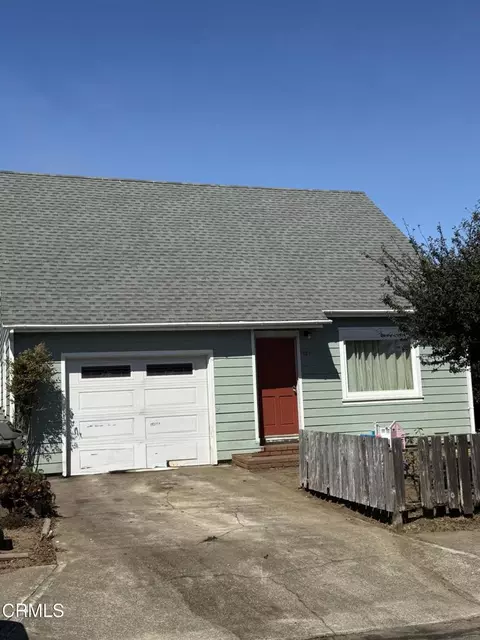 121 S Mcpherson St, Fort Bragg, CA 95437