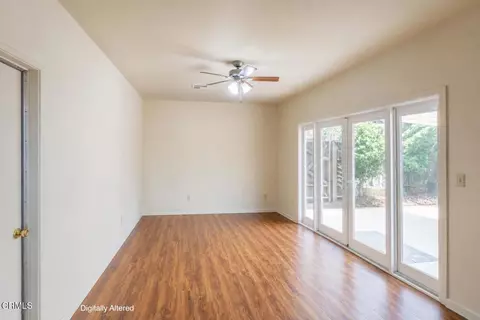 Living - 1072 E Chestnut St, Fort Bragg, CA 95437 photo 4 of 4