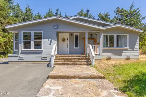 31170 Thomas Ln, Fort Bragg, CA 95437