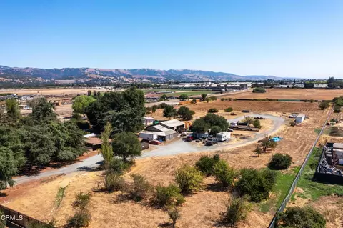 320 Kirby Ave, Morgan Hill, CA 95037