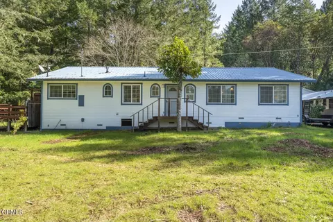 67951 N Hwy 101, Leggett, CA 95585