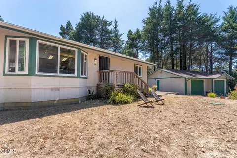 31290 Thomas Ln, Fort Bragg, CA 95437