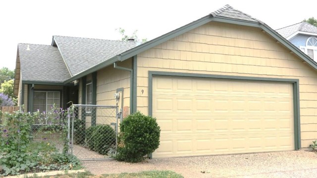 9 Glenshire Ln, Chico, CA 95973 photo 1