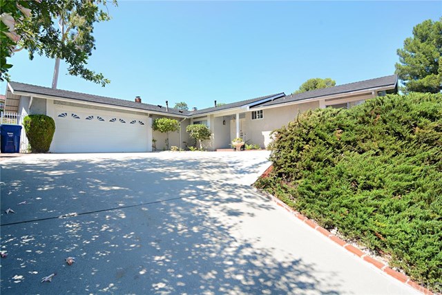 20456 Tam Oshanter Dr, Walnut, CA 91789 photo 1
