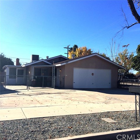 901 E Wesley Pl, Hemet, CA 92543 photo 1