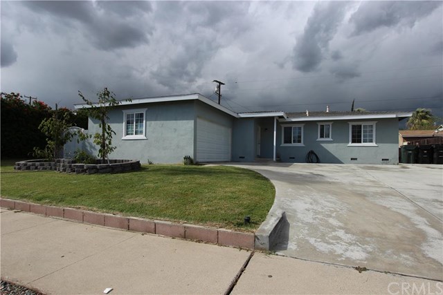 614 E Carter St, Rialto, CA 92376 photo 1