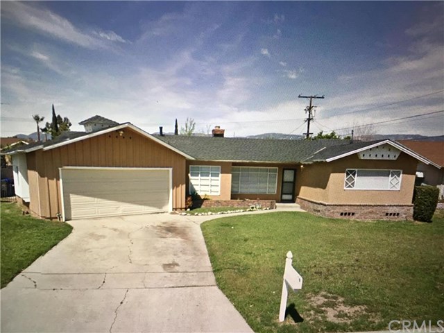 596 E Shamrock St, Rialto, CA 92376 photo 1