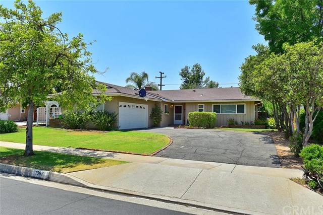 1367 Valeview Ave, Glendora, CA 91740 photo 1