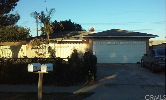 10818 Spruce Ave, Bloomington, CA 92316 photo 1