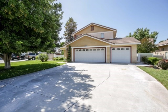 1039 Fox Ct, Colton, CA 92324 photo 1