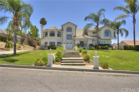 669 Bradbury Dr, Redlands, CA 92374 photo 1