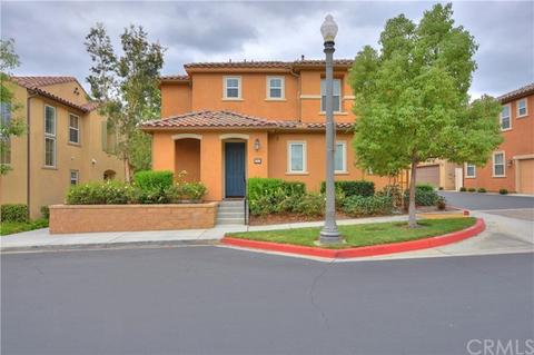 371 Cardinal Ln, Upland, CA 91786 photo 1