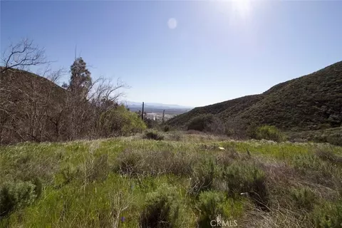 2210 Bailey Canyon Rd, Devore, CA 92407
