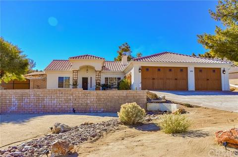54025 Pinon Dr, Yucca Valley, CA 92284 photo 1
