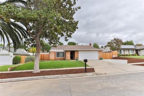 50 Greenbriar Ct, Redlands, CA 92374 photo 1