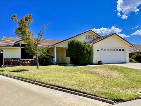 1114 Juniper Pl, Banning, CA 92220 photo 1