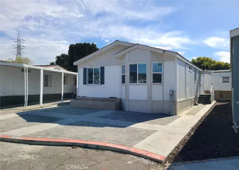 3030 Oceanside Blvd #36, Oceanside, CA 92054