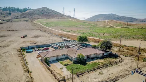 View/Area - 11273 Alder Ave, Bloomington, CA 92316 photo 1 of 11