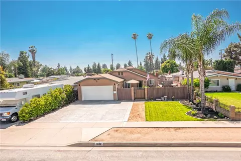 1039 N Grammont Ave, Covina, CA 91724
