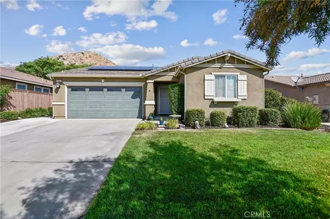 792 Amherst Way, San Jacinto, CA 92582