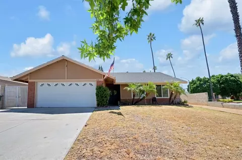 9570 Hermitage Ln, Riverside, CA 92503 photo 1