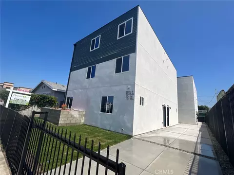 10114 S Broadway, Los Angeles, CA 90003