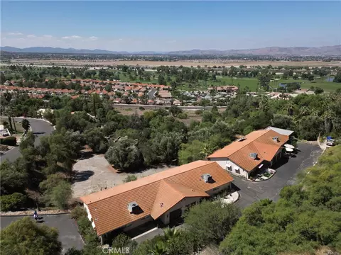 42106 San Jose Dr, San Jacinto, CA 92583
