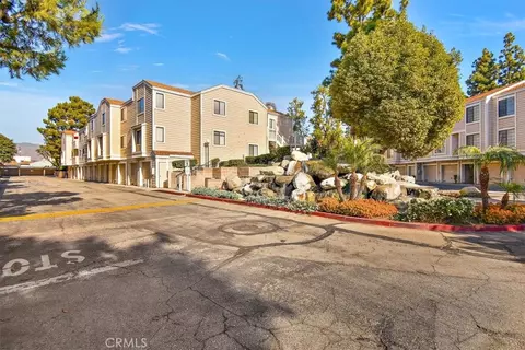 4900 N Grand Ave #208, Covina, CA 91724