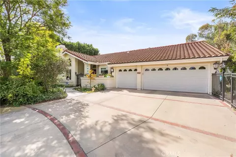 1695 La Mancha, Pomona, CA 91768