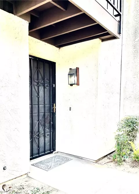 3210 Little Mountain Dr #C, San Bernardino, CA 92405