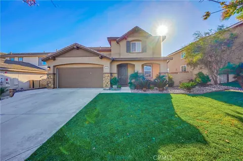3739 American Elm Rd, San Bernardino, CA 92407