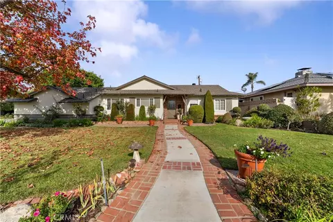727 E Navilla Pl, Covina, CA 91723