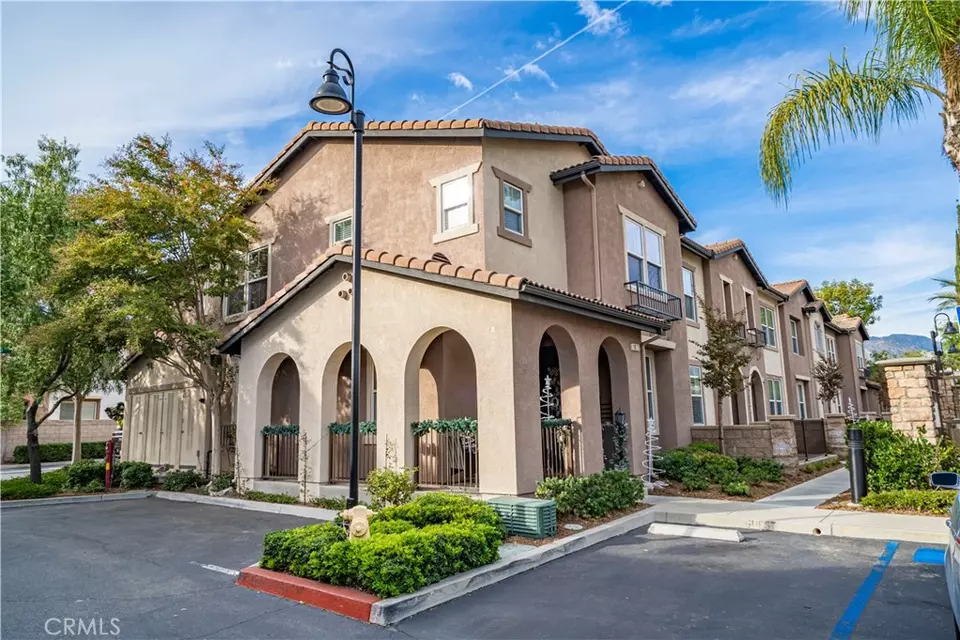 1076 Athens Way, Upland, CA 91786 | 38 Photos - Movoto