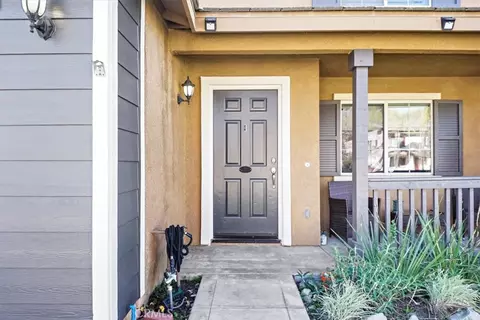 15431 Wood Duck St, Fontana, CA 92336