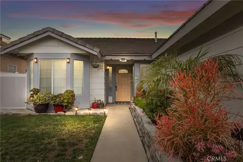 13132 Broken Bit Cir, Corona, CA 92883