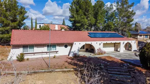19140 Tomahawk Rd, Apple Valley, CA 92307 photo 1