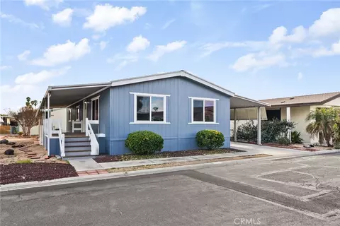 1300 W Menlo Ave #120, Hemet, CA 92543
