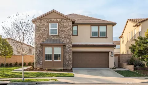 651 E Heather Cir, Azusa, CA 91702
