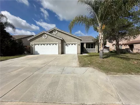 2272 Versailles St, San Jacinto, CA 92583