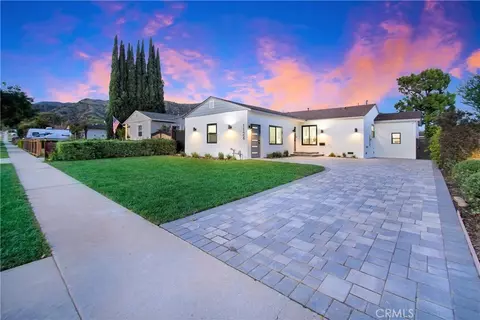 1126 N Dalton Ave, Azusa, CA 91702