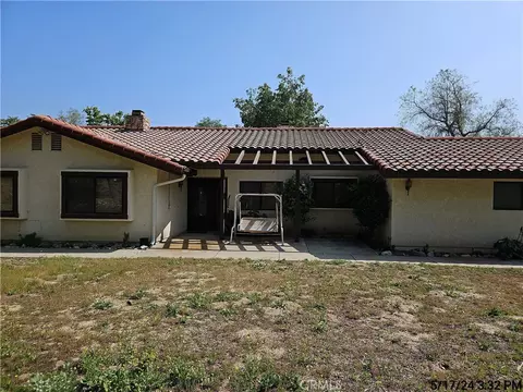 17572 Greenwood Ct, San Bernardino, CA 92407