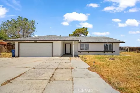 17307 Mossdale Ave, Lancaster, CA 93535