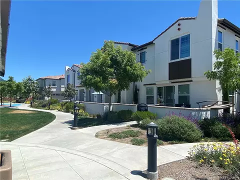 30365 Town Square Dr, Menifee, CA 92584